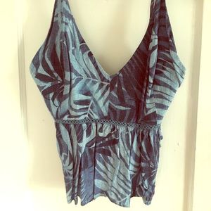 Do+Be size L crop top